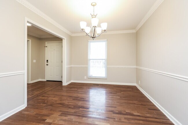 Foto del edificio - 3752 Priest Lake Dr