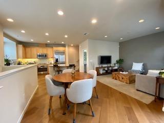 Foto del edificio - 571 Holthouse Terrace