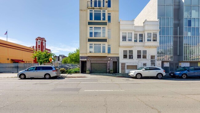 Foto del edificio - 275 9th St