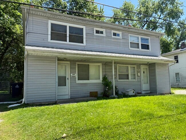 Building Photo - 33514 Berville Ct