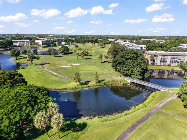 Foto del edificio - 3203 Portofino Point