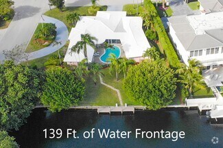 Building Photo - 300 E Coconut Palm Rd