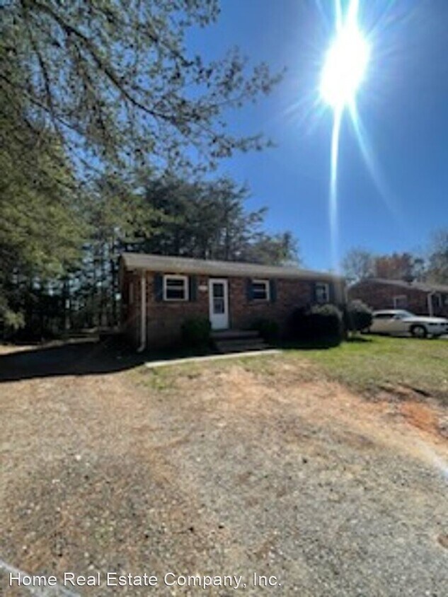 Primary Photo - 3 br, 1 bath House - 4872 Berl Street
