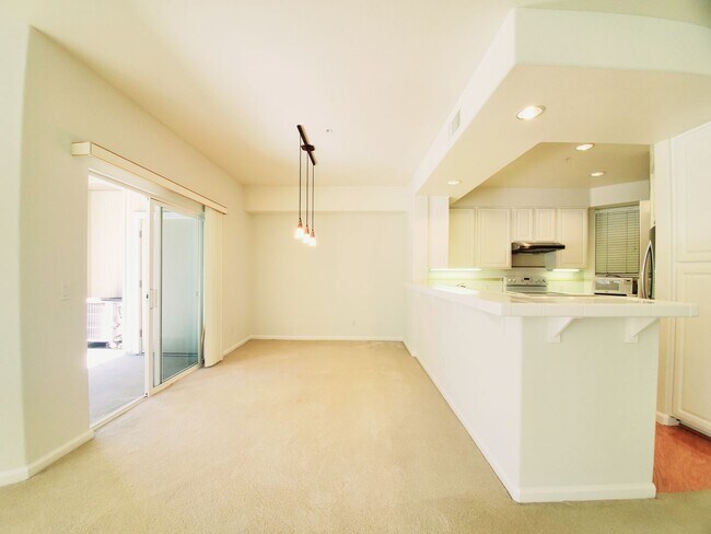 Building Photo - 860 Meridian Bay Ln
