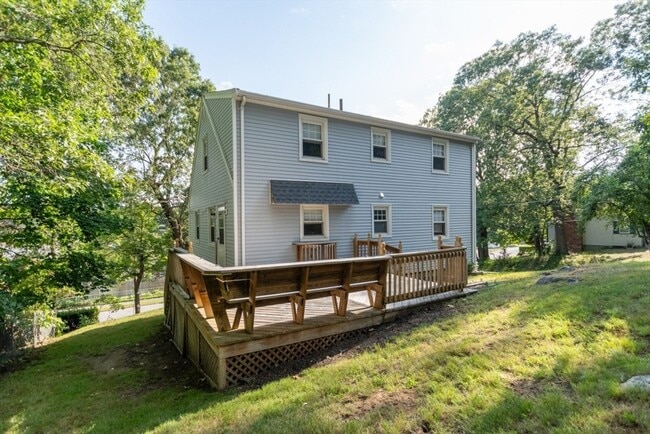 Building Photo - 205 Hardy Pond Rd