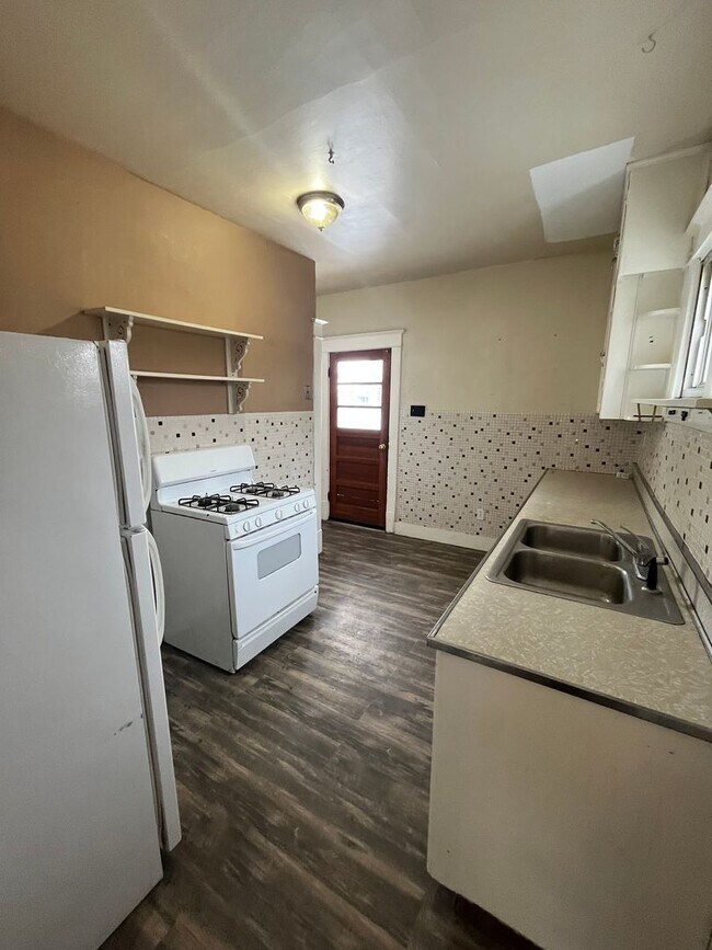 Foto del edificio - 3 Bedroom House in Roxana