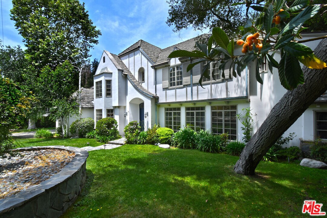Foto principal - 3254 Oakdell Rd