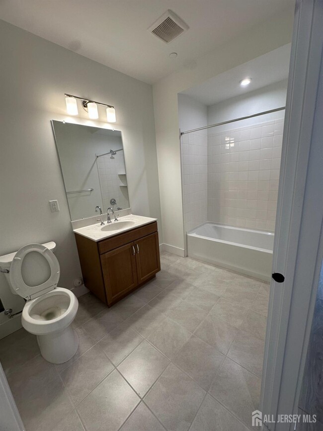 Building Photo - 10102 Donatello Dr