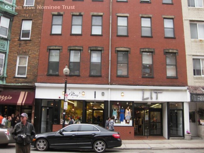 Building Photo - 238 Hanover St