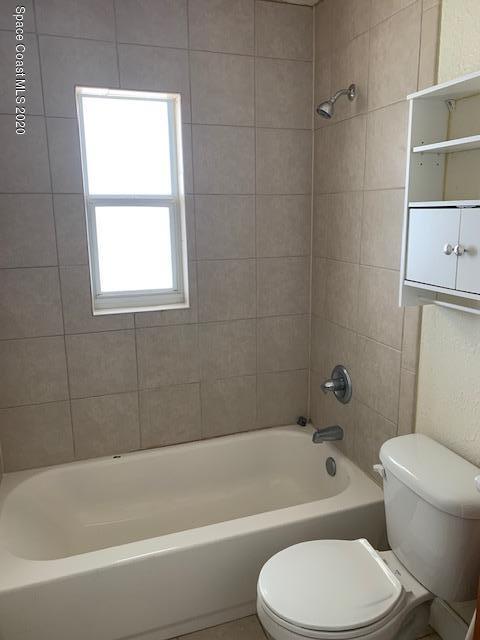 Foto del edificio - 1710 S Washington Ave