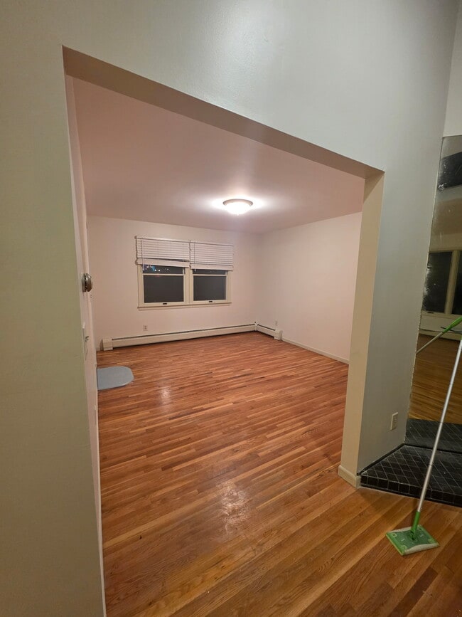 Foto del edificio - 25 Elm Ave