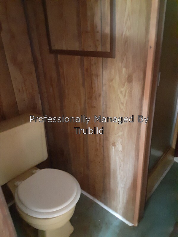 Building Photo - 210 E Little Indian Trail NE