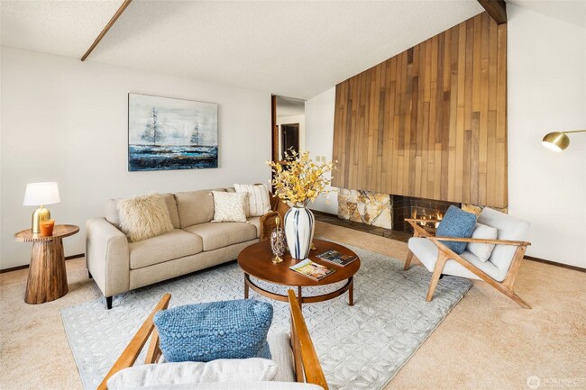 Building Photo - 4740 Lakehurst Ln SE