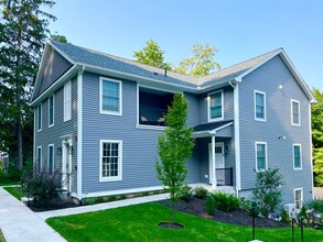 Building Photo - 179 Butternut St