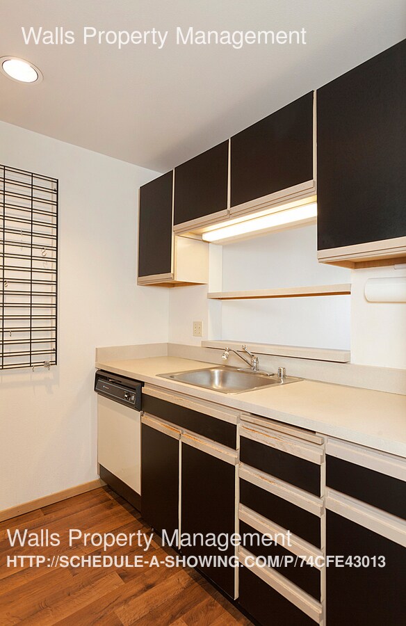 Foto del edificio - 6840 Oswego Pl NE