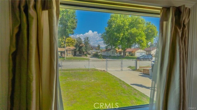 Foto del edificio - 11744 Mulhall St