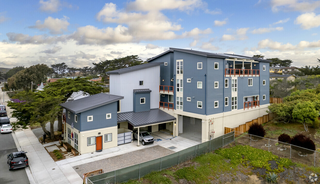 Foto principal - 225 Cypress Ave - Marina