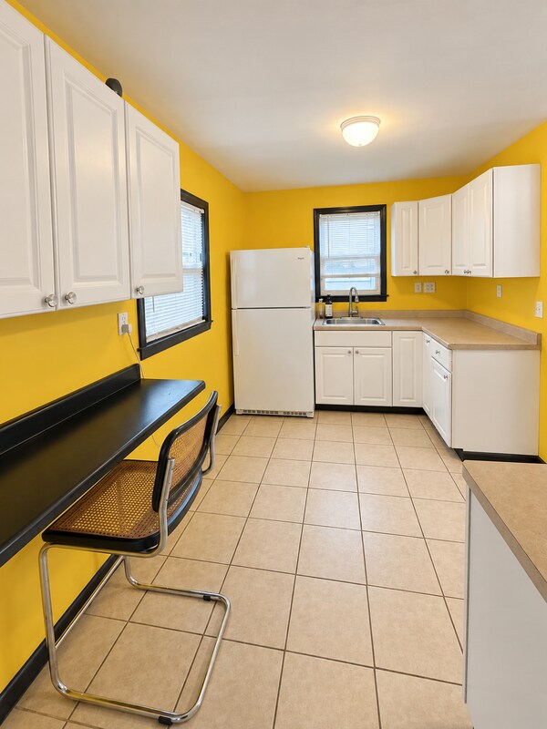Foto del edificio - 22413 Cushing Ave
