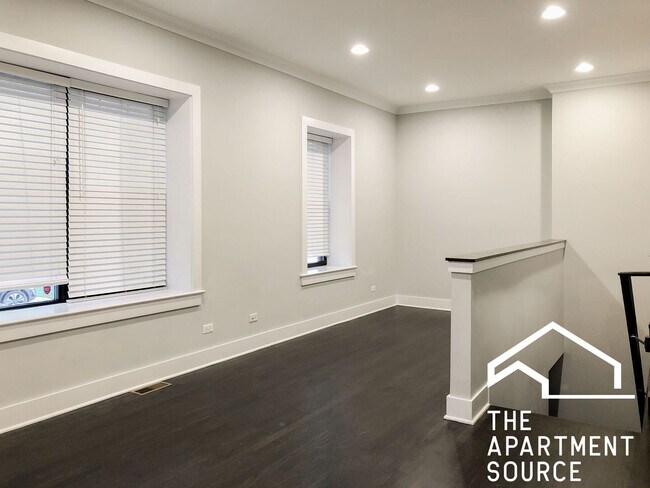 Foto del edificio - 1946 W Nelson St