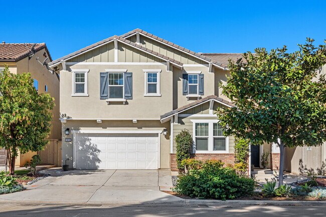 Foto del edificio - Modern Coastal Living in South San Diego — 2 Miles from the Beach