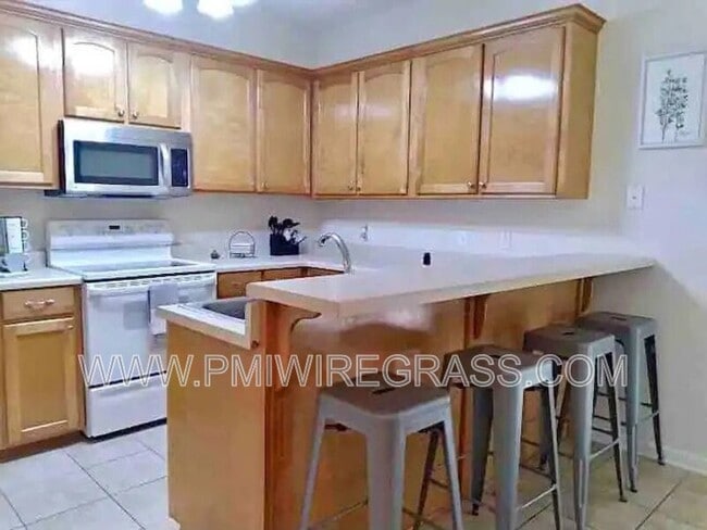 Building Photo - 69 Courtyard Way