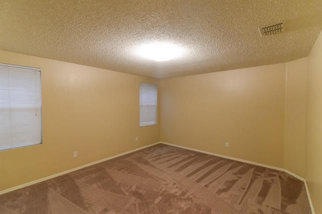 Foto del edificio - 1508 Honey Bee Ln
