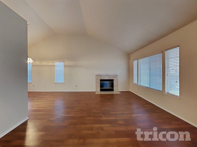 Foto del edificio - 116 Brighton Dr