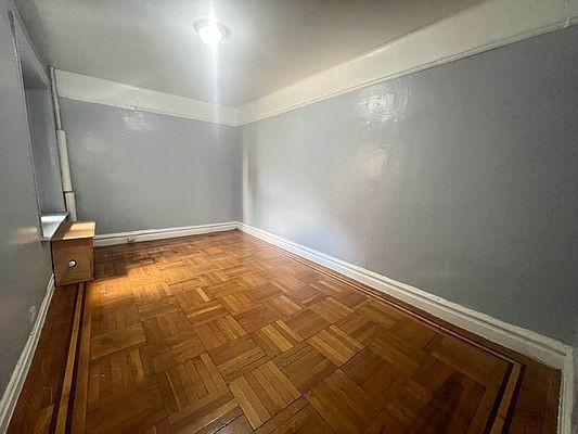 Foto del edificio - 2 bedroom in BRONX NY 10458