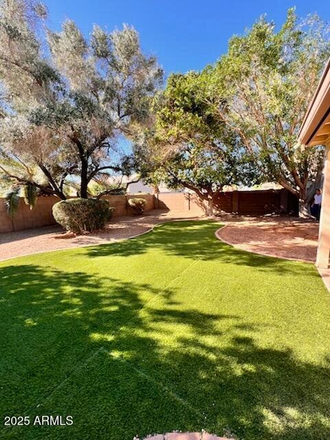 Foto del edificio - 213 W Caroline Ln