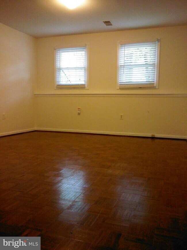Building Photo - 13170 Kara Ln