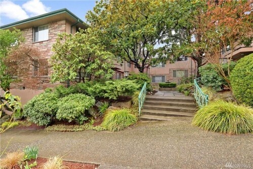 Primary Photo - 731 3rd Ave W