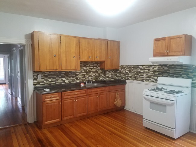 Foto del edificio - 394 Ashmont St