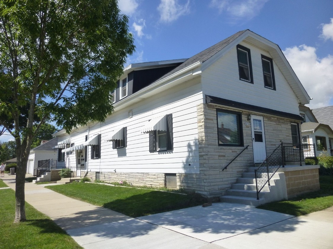 4Family Apartments in Cudahy, WI