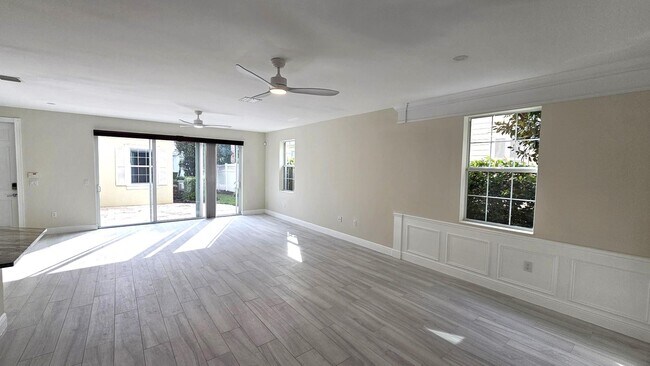 Foto del edificio - 1150 Key Largo St