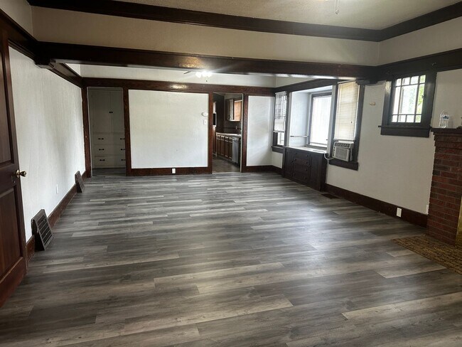 Foto del edificio - 1901 11th Ave