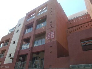 Building Photo - 91 E Agate Ave