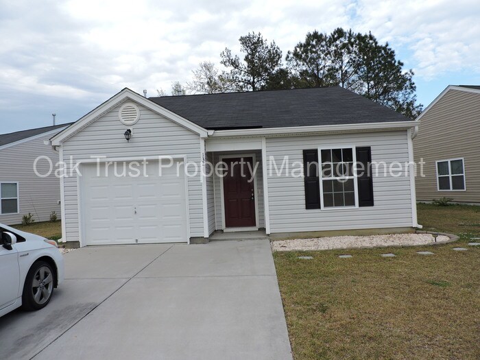 132 Coosawatchie St, Summerville, SC 29485 House for Rent in