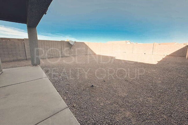 Foto del edificio - 15547 S Moon Valley Rd