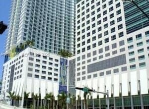 Building Photo - 185 SW 7th St