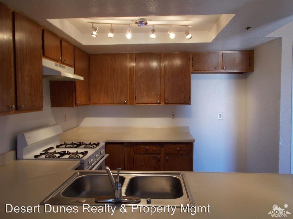 Primary Photo - 2 br, 1 bath Apartment - 66590 JOSEPH WAY #B