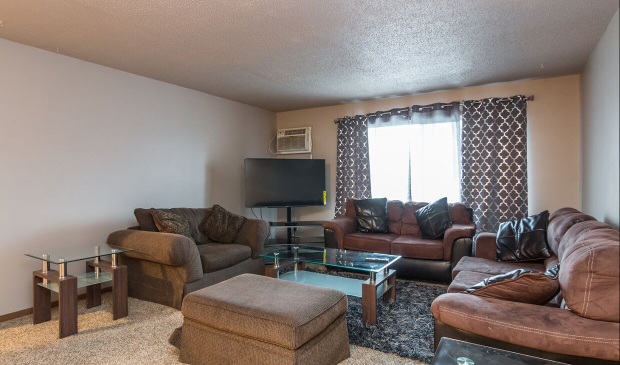 Parkview Apartments 500 S Kiwanis Ave Sioux Falls, SD Apartments