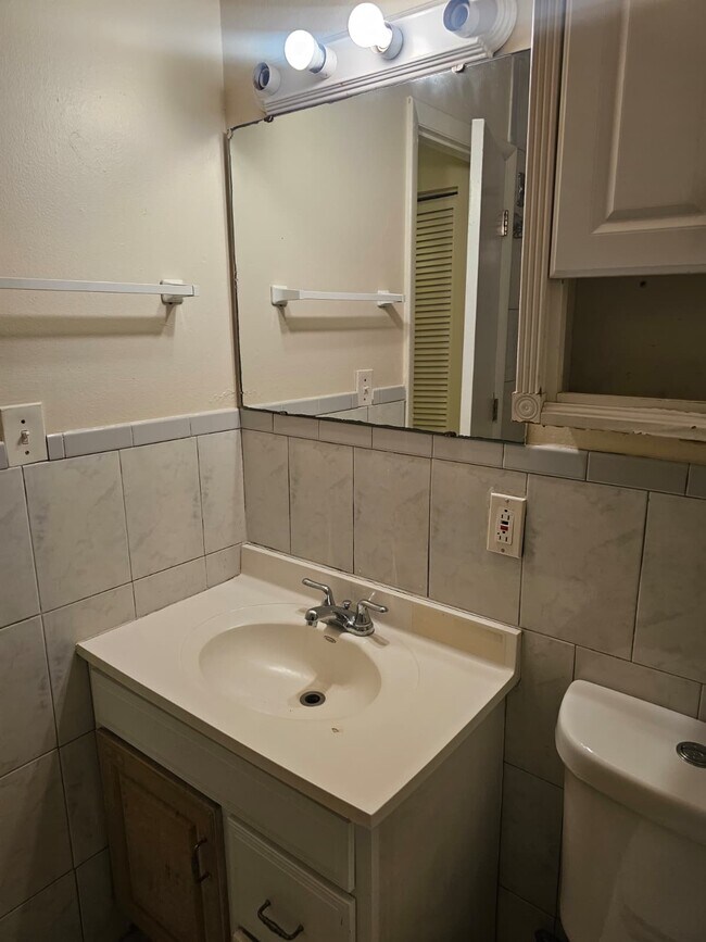 Photo - 2800 E 113th Ave Townhome