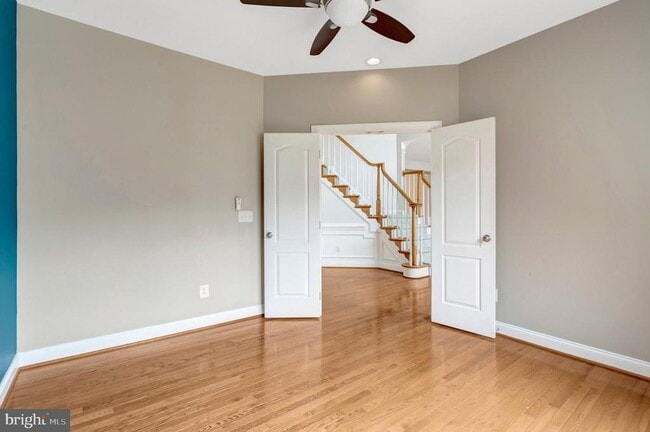 Building Photo - 15053 Doral Pl