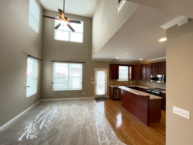 Building Photo - 1076 Riverwood Village Blvd