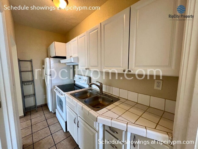 Foto del edificio - 821 N Lombard St