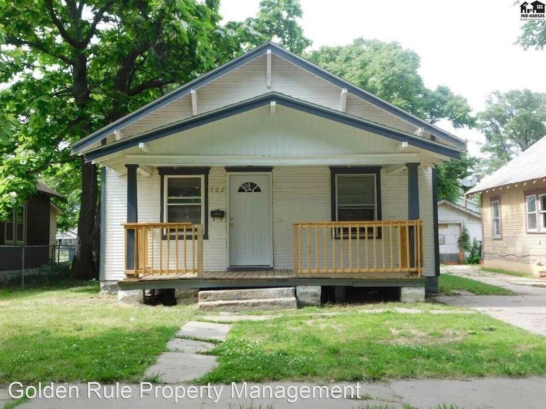 Primary Photo - 2 br, 1 bath House - 902 E 5th Ave