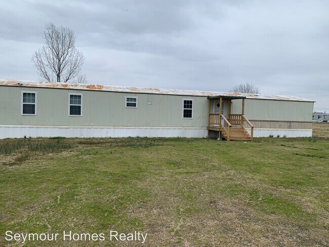 Building Photo - 3 br, 2 bath House - 1556 Hinnant Road