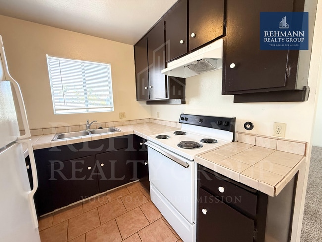 Foto del edificio - 3784 Arnold Ave