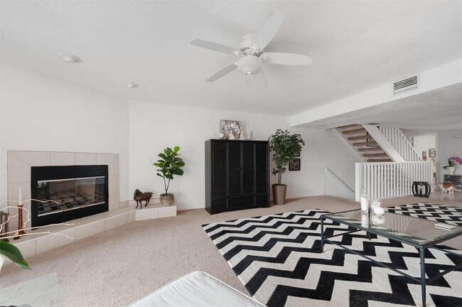 Building Photo - 745 Pinellas Bayway S