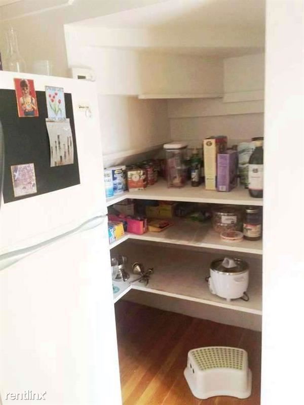 Foto del edificio - 1 br, 1 bath Apartment - 1 Franklin Pl # 2